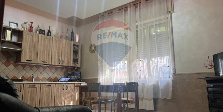 20251009154115-992519-10