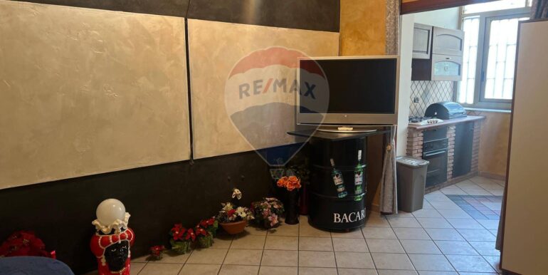 20251009154155-992519-18