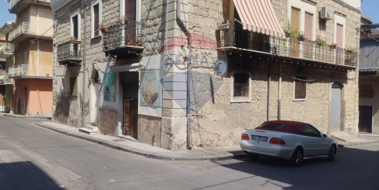 20251009160317-992741-5