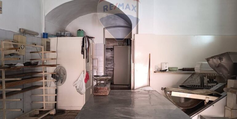 20251009163023-992741-17