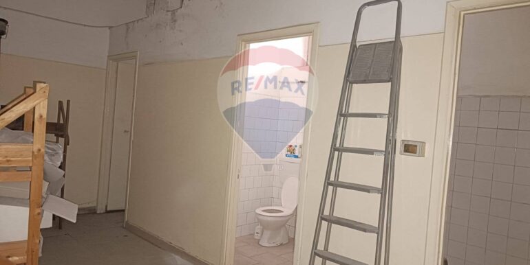 20251009163032-992741-19