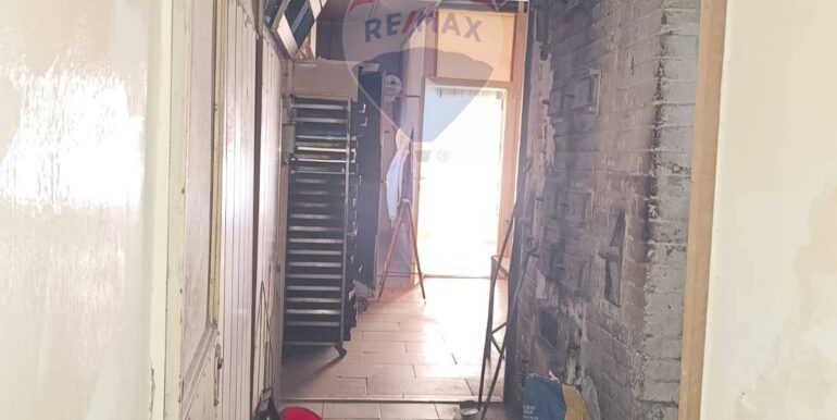 20251009163121-992741-21