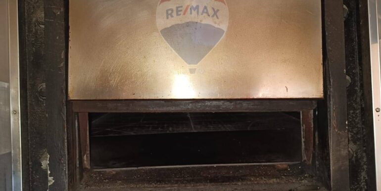 20251009163127-992741-23