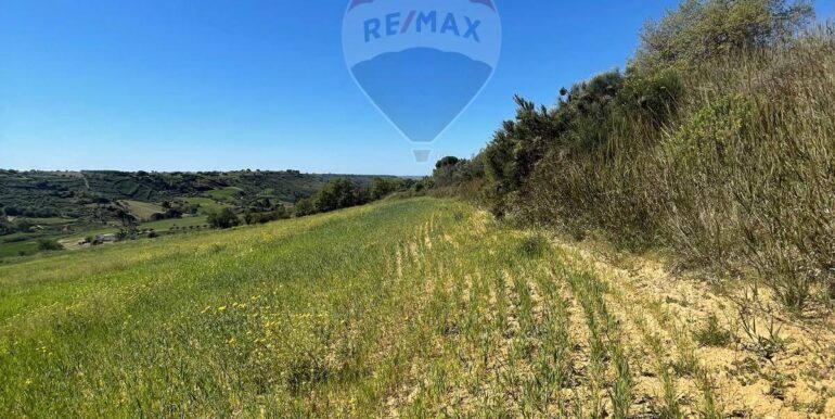 20251009171808-992781-7