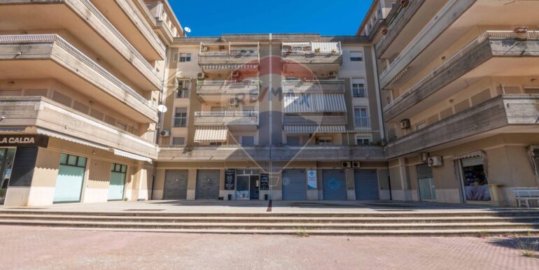 20251009175414-992800-1