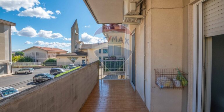 20251009175444-992800-9