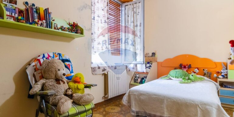 20251009180736-992802-16