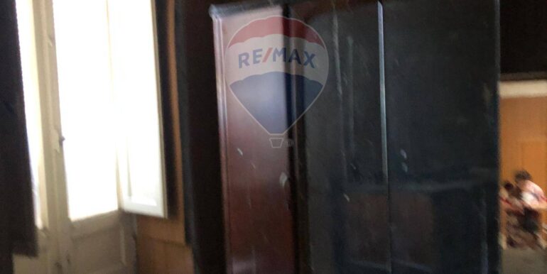 2025100963649-991731-18