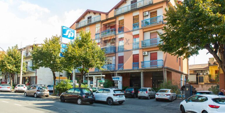 20251010102744-992842-4