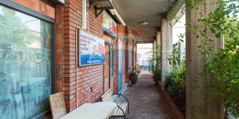 20251010102801-992842-9