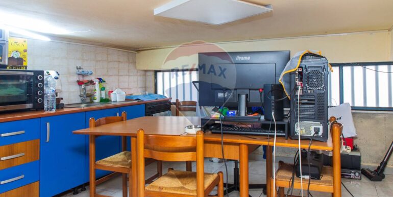 20251010102856-992842-25