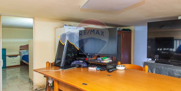 20251010102902-992842-27