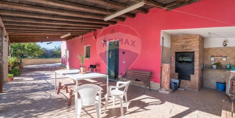 20251010111349-992855-19