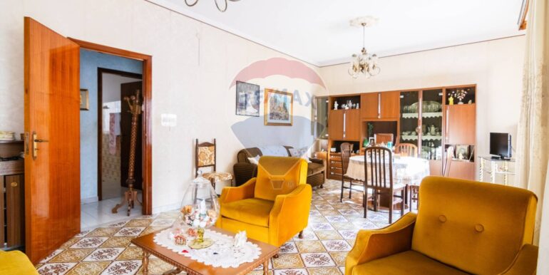 20251010140604-990902-3