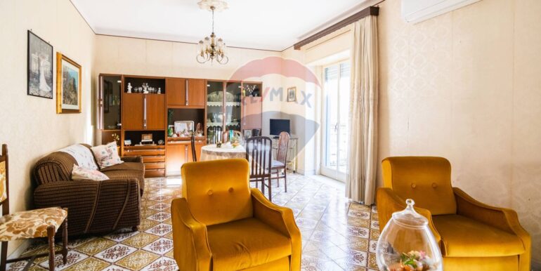 20251010140616-990902-7