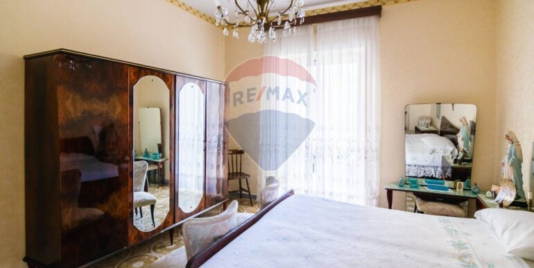 20251010140634-990902-13