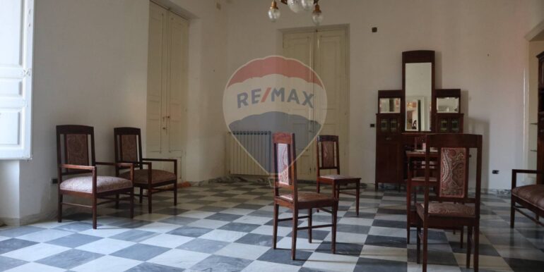 20251010170607-992976-40