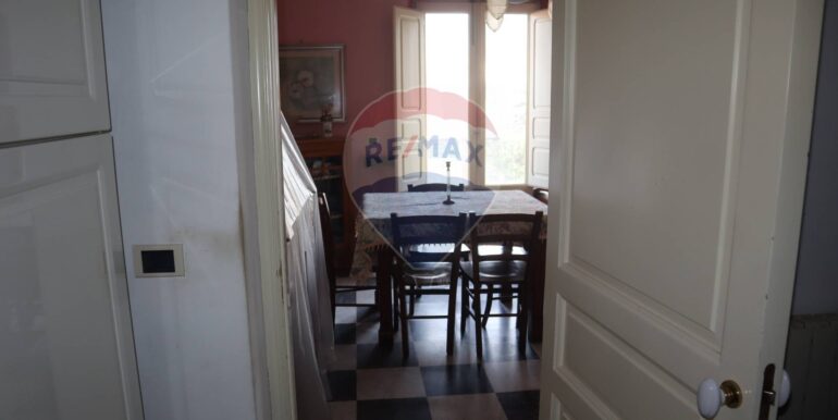 20251010170634-992976-47