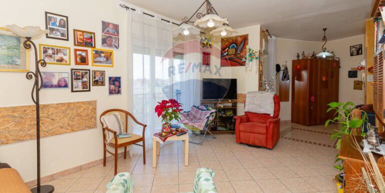 20251010172952-993011-10