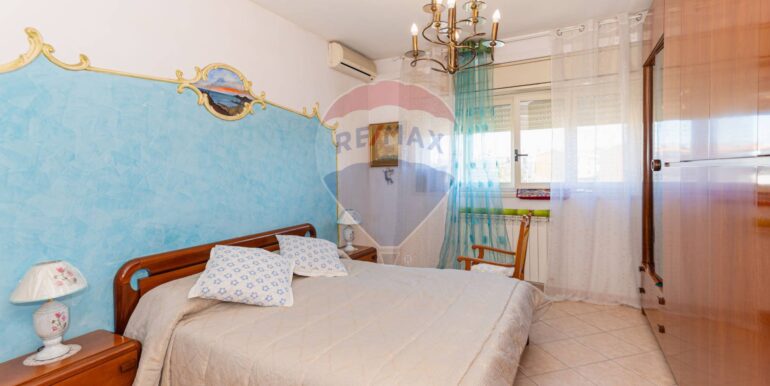 20251010172953-993011-15