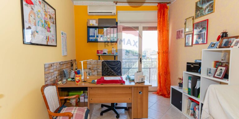 20251010172953-993011-17