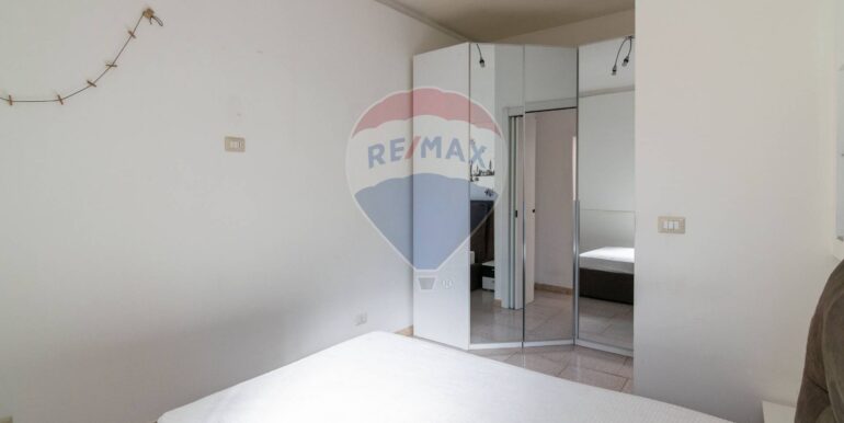 20251010174926-993015-2