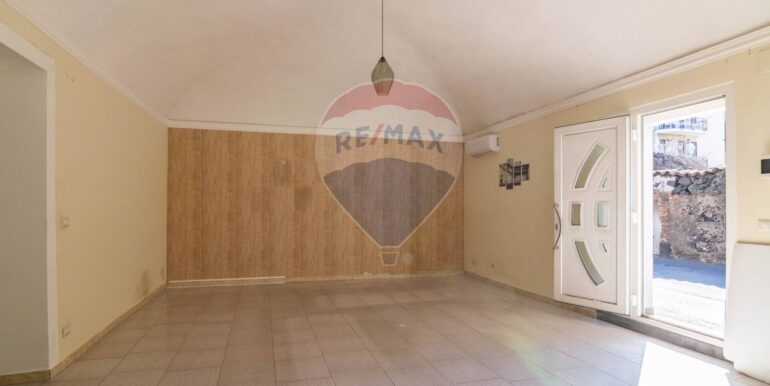 20251010174930-993015-4