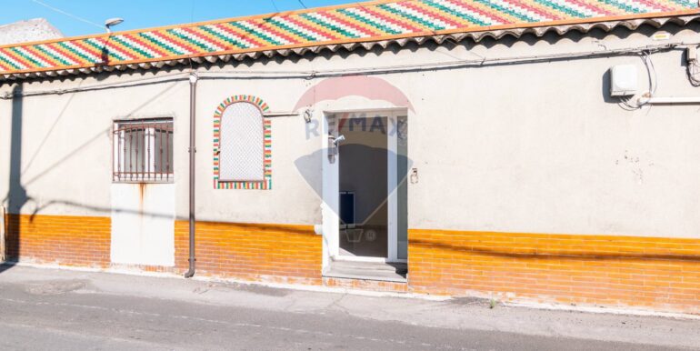 20251010174952-993015-13