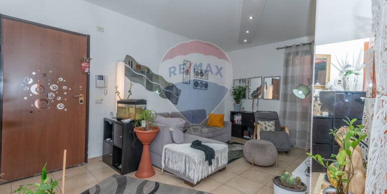 20251010192437-993056-9