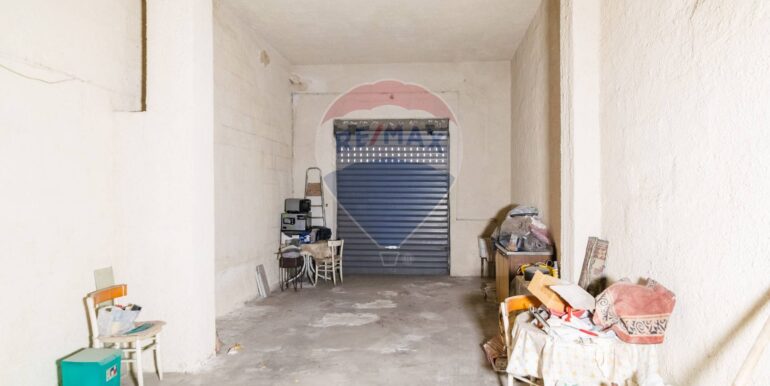 20251010200420-993047-1