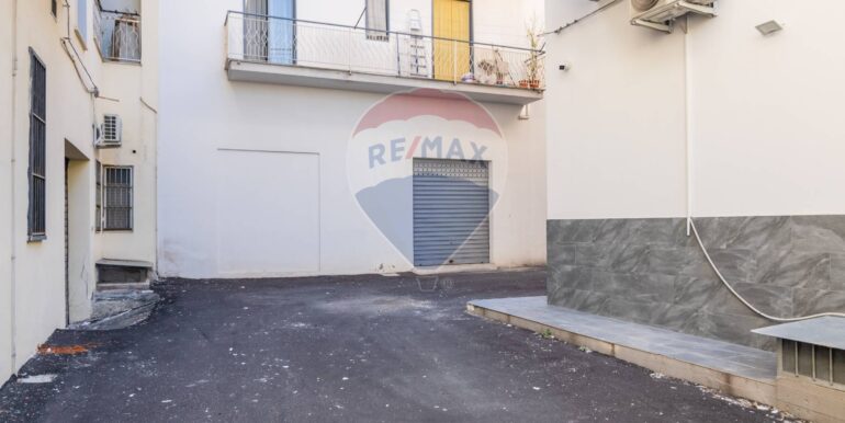 20251010200437-993047-5