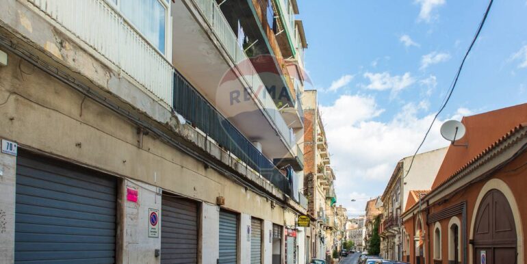 2025101083815-992816-1