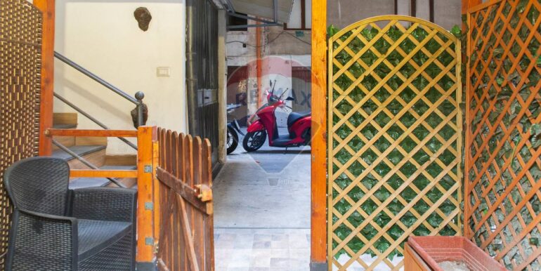 2025101083858-992816-13