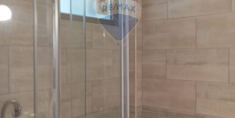 20251011113212-967175-16