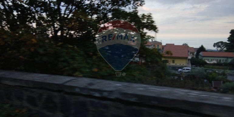 20251012134316-993139-2