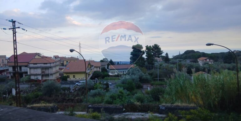 20251012134459-993139-5