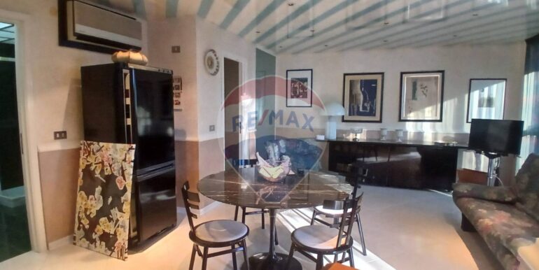 20251012202527-993159-5