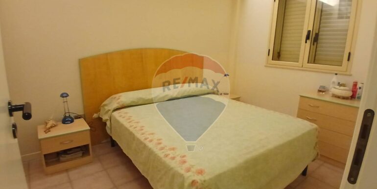 20251012213450-993163-4