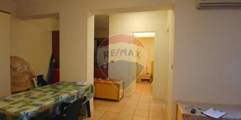 20251012213505-993163-11