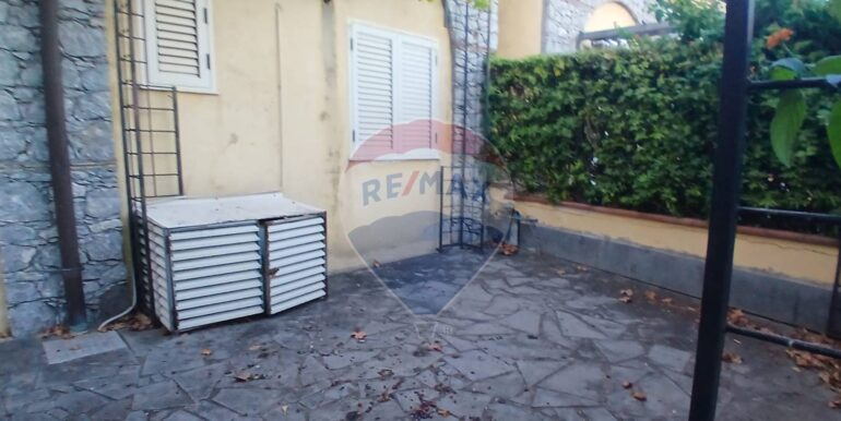 20251012213512-993163-14