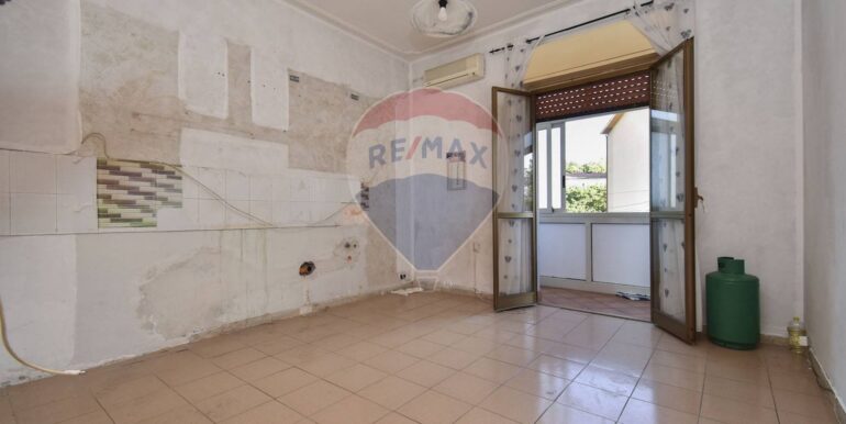 20251012215456-993165-11