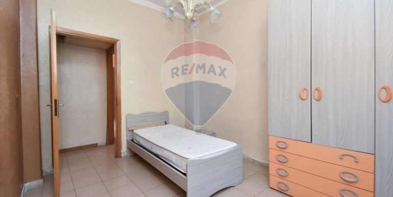 20251012215509-993165-17