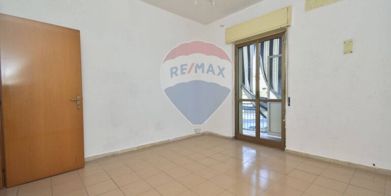 20251012215517-993165-21