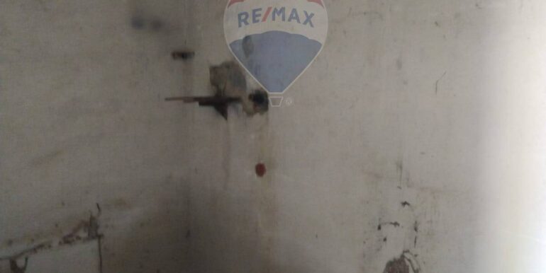 20251012223215-936646-16