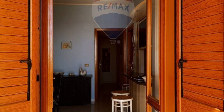 20251012224514-993166-34