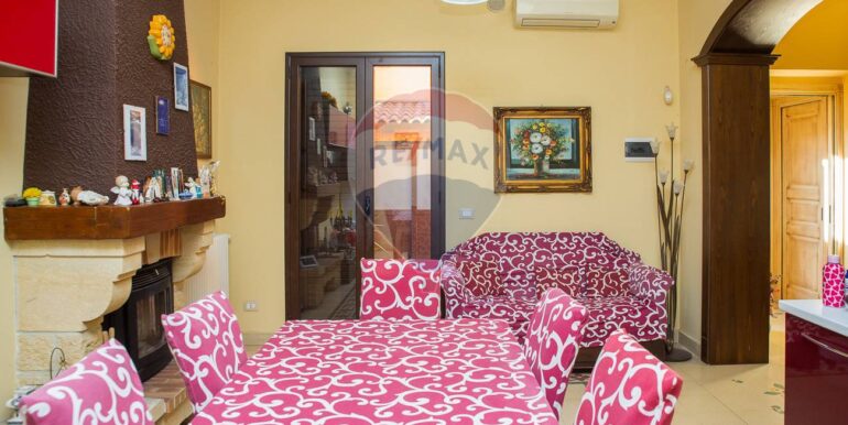 20251013111647-992580-3