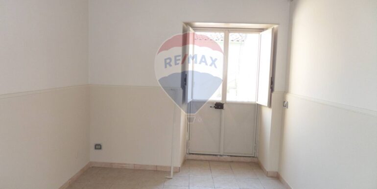 20251013111706-993245-1