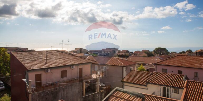 20251013111737-992580-13