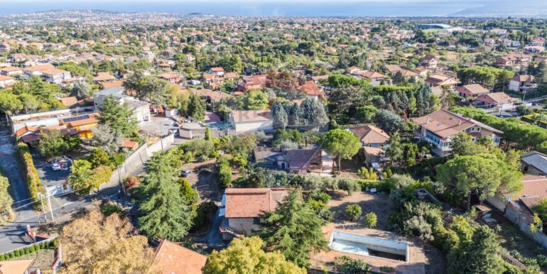 20251013113544-993255-1