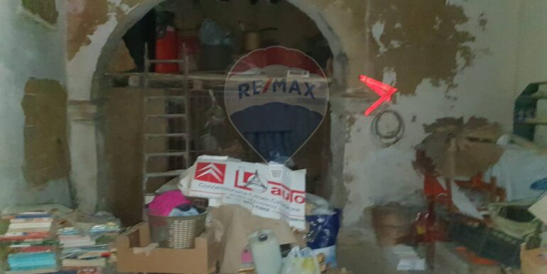 20251013121015-992608-8